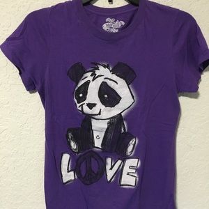 Women’s graphic tee